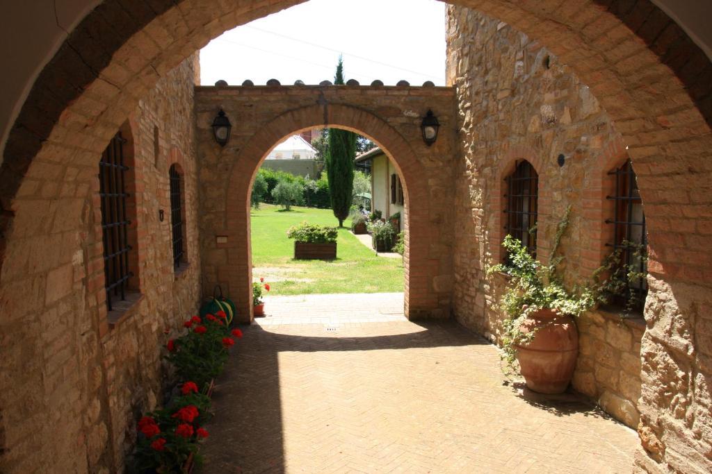 Agriturismo Villa Opera โวลแตร์รา ภายนอก รูปภาพ