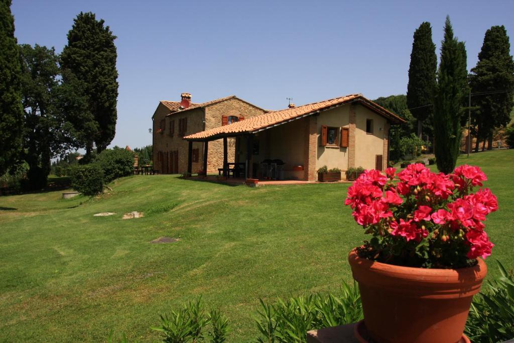Agriturismo Villa Opera โวลแตร์รา ภายนอก รูปภาพ